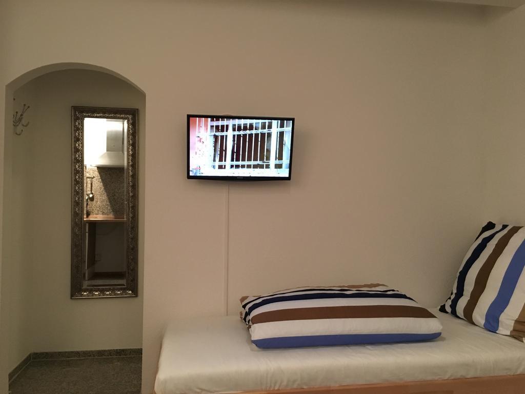 Gaestehaus Buonanotte Brémai repülőtér Szoba fotó