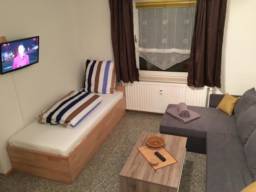 Gaestehaus Buonanotte Brémai repülőtér Szoba fotó